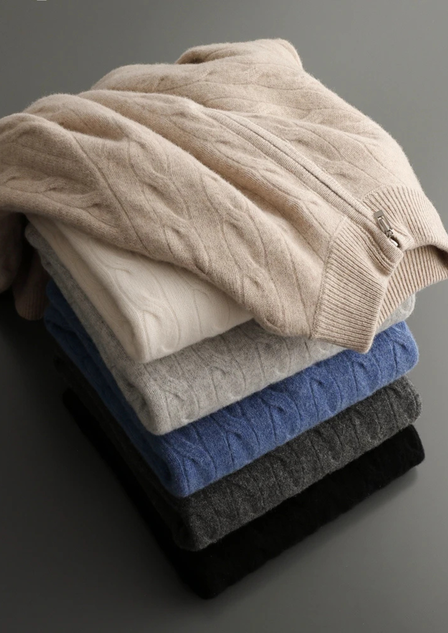 PURE EXTRA-FINE MERINO WOOL CABLE HALF ZIP