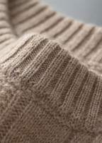 PURE EXTRA-FINE MERINO WOOL CABLE CREWNECK