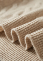 PURE EXTRA-FINE MERINO WOOL CABLE HALF ZIP