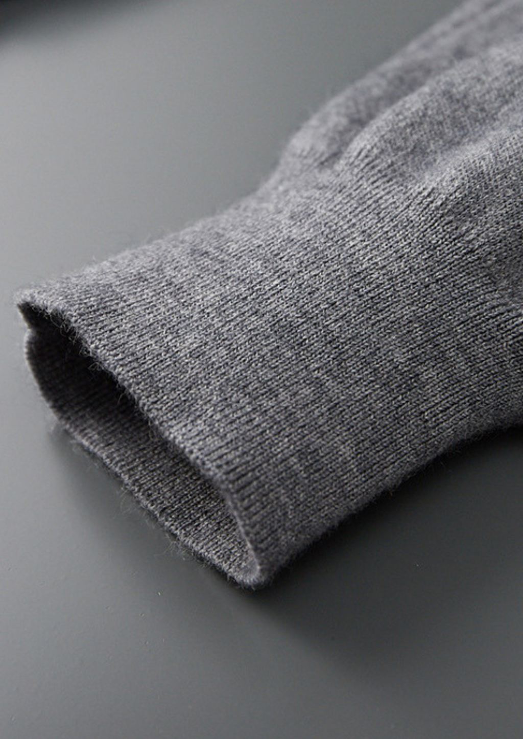 PREMIUM CASHMERE BUTTONLESS SWEATER POLO